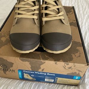 Magellan canvas wadding boots. Size 9. Never worn.